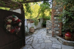konakari-garden-outdoor-10